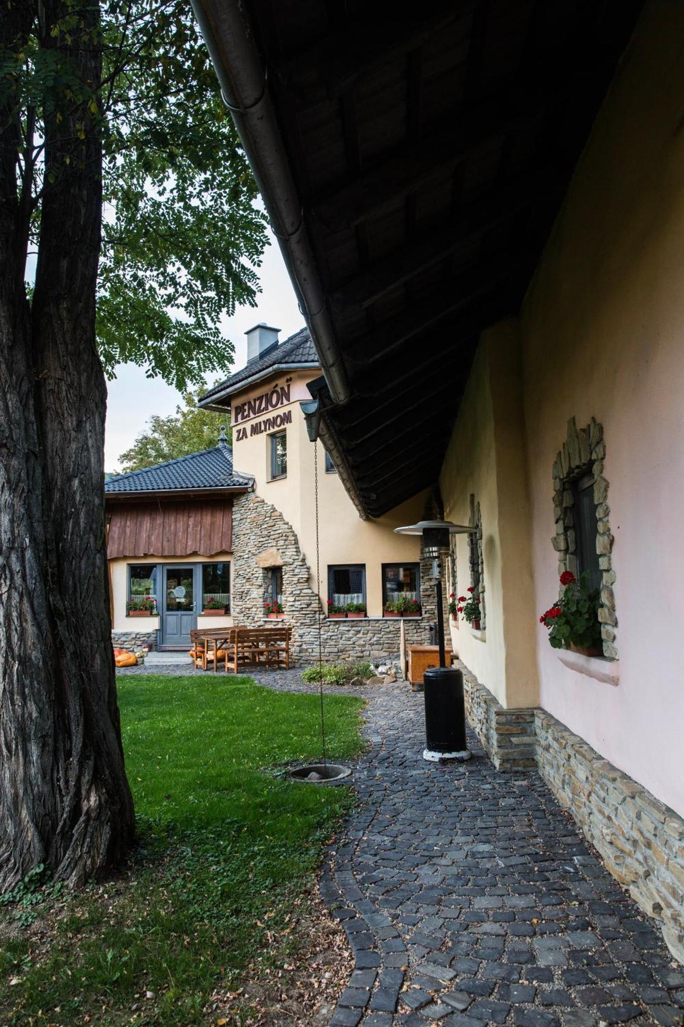 Penzion Za Mlynom Liptovska Tepla Экстерьер фото